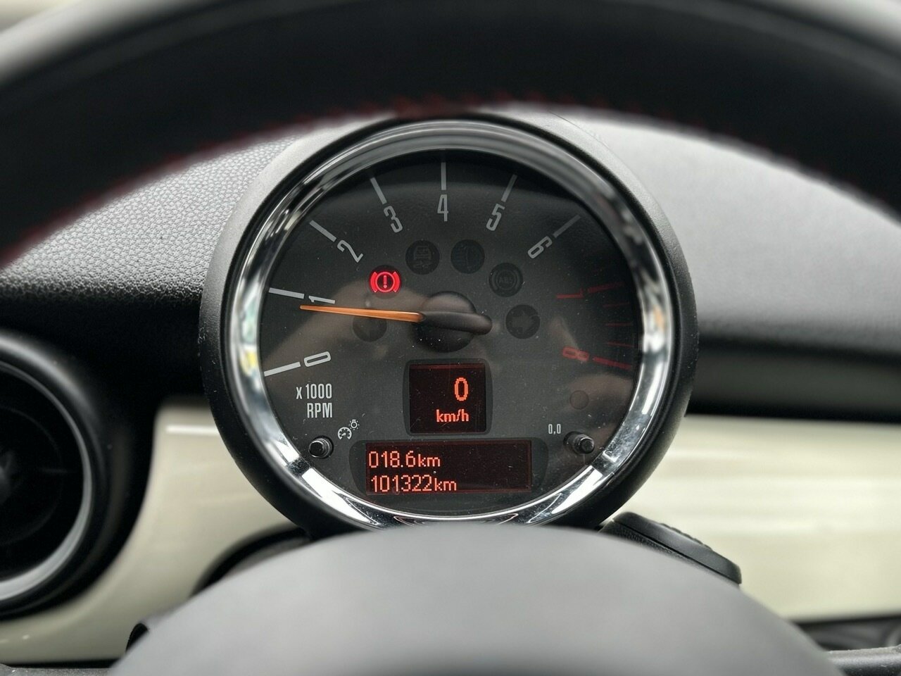 2014 MINI COOPER R57 MY14 JCW 6 SP MANUAL 2D CONVERTIBLE