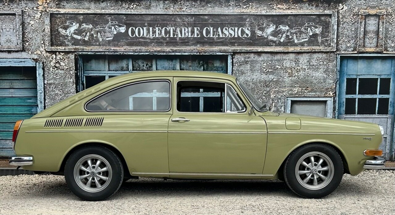 1971 VOLKSWAGEN 1600 TLE FASTBACK 3 SP AUTOMATIC 2D SEDAN
