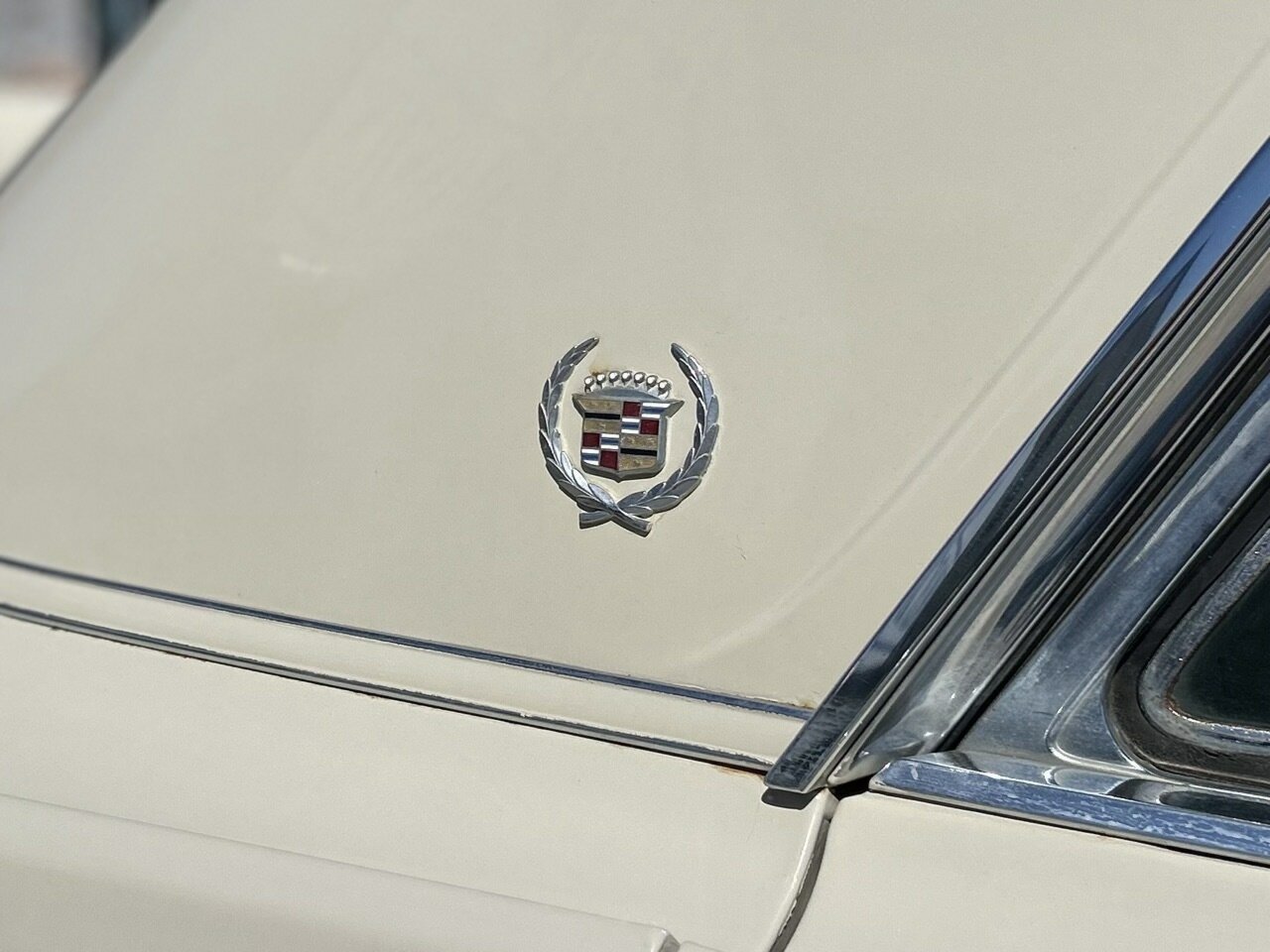 1964 CADILLAC SERIES 62 SEDAN