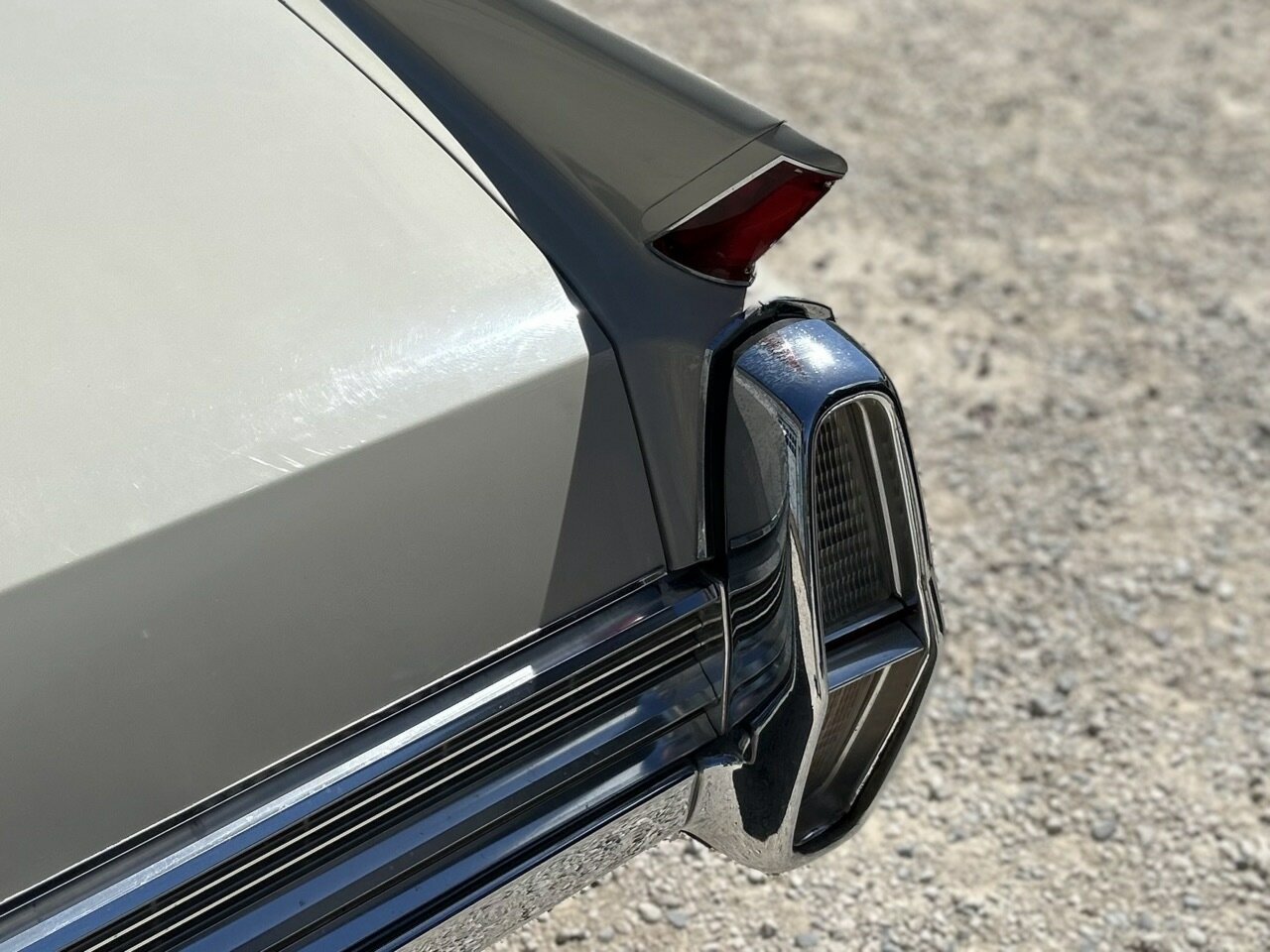 1964 CADILLAC SERIES 62 SEDAN