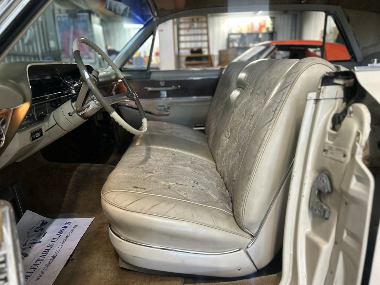 1964 CADILLAC SERIES 62 SEDAN