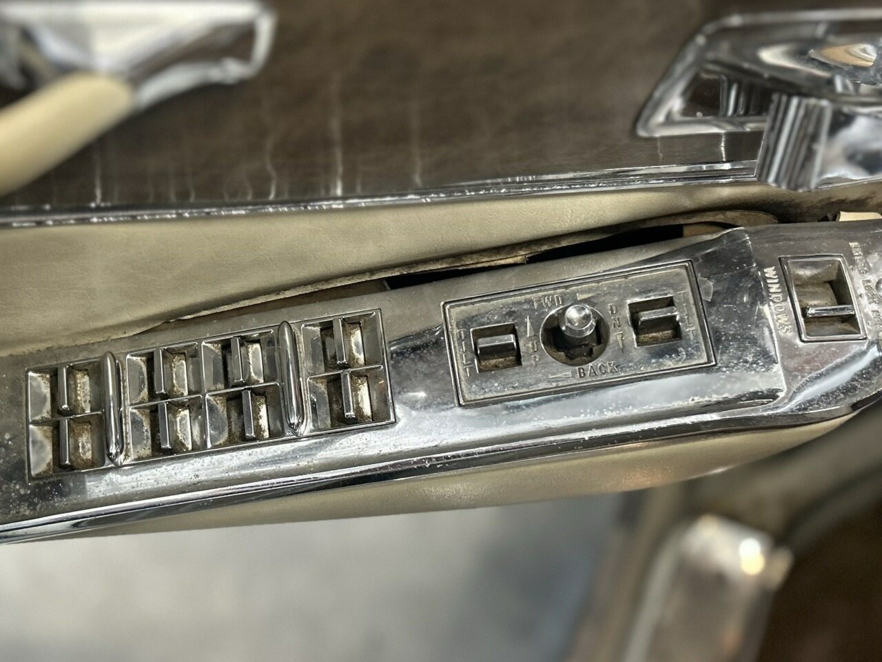 1964 CADILLAC SERIES 62 SEDAN