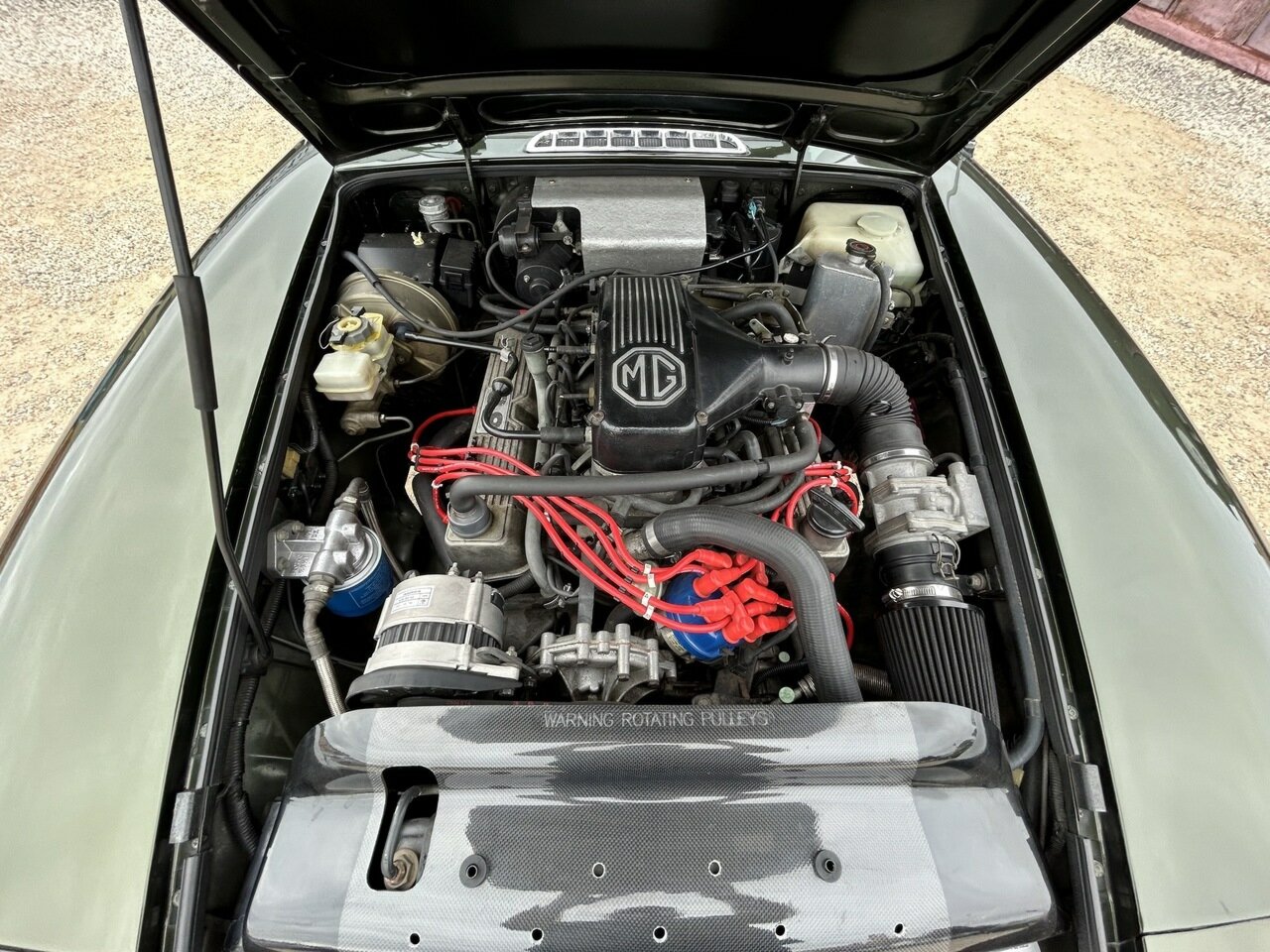 1995 M.G. RV8 5 SP MANUAL 2D CONVERTIBLE
