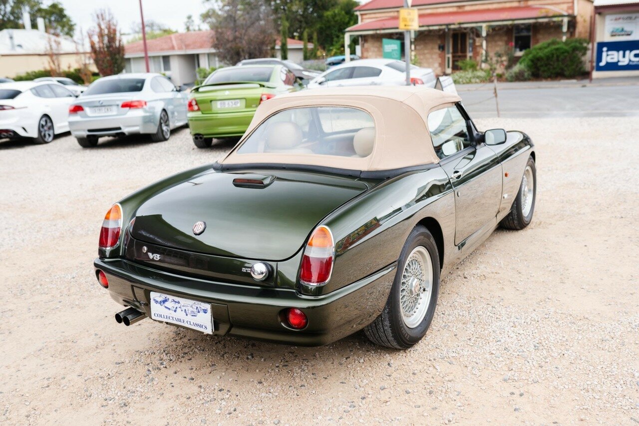 1995 M.G. RV8 5 SP MANUAL 2D CONVERTIBLE