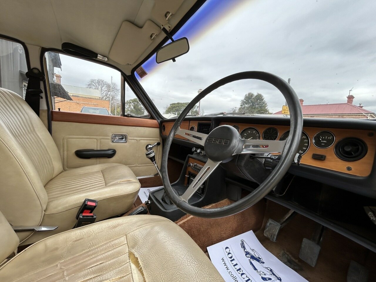 1976 TRIUMPH 2500 TC 4 SP MANUAL 4D SEDAN