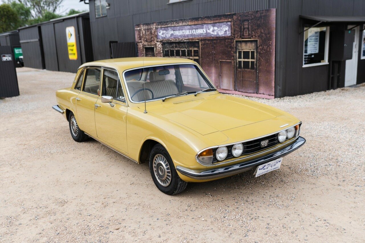 1976 TRIUMPH 2500 TC 4 SP MANUAL 4D SEDAN