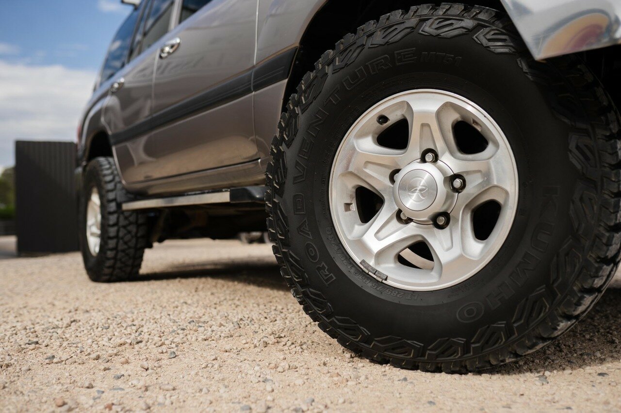 2004 TOYOTA LANDCRUISER GXL 100 SERIES AUTOMATIC 4D WAGON