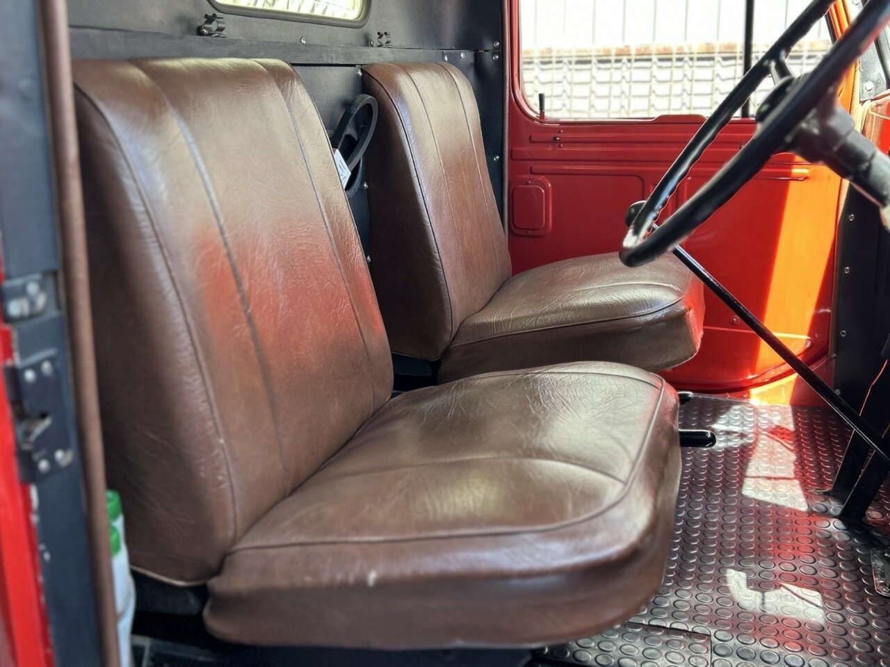 1951 BEDFORD TRUCK