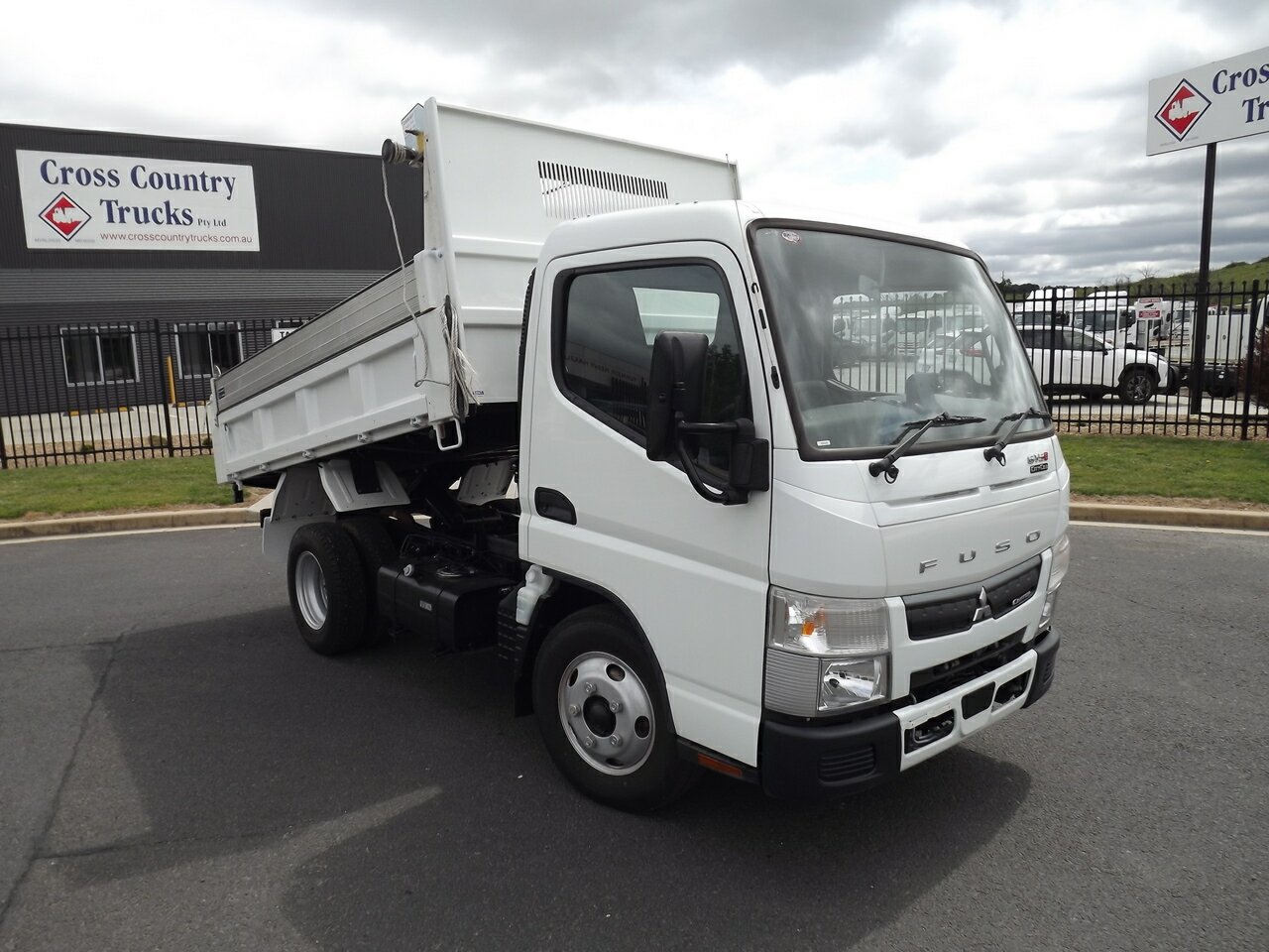 2023 MITSUBISHI FUSO CANTER 5 SP MANUAL 2D TIPPER TRUCK