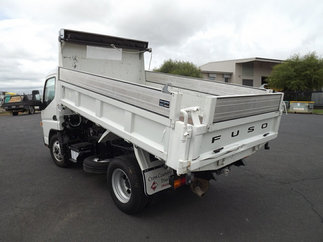 2023 MITSUBISHI FUSO CANTER 5 SP MANUAL 2D TIPPER TRUCK