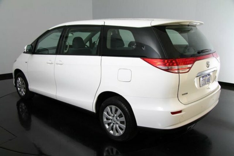 2006 TOYOTA TARAGO GLi ACR50R