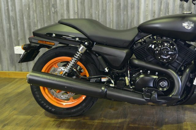 2015 HARLEY-DAVIDSON 6 SP