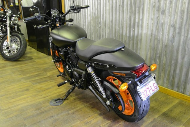 2015 HARLEY-DAVIDSON 6 SP