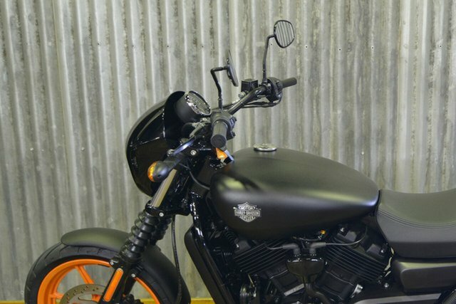 2015 HARLEY-DAVIDSON 6 SP