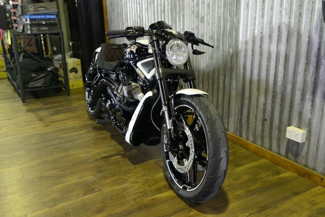 2015 HARLEY-DAVIDSON 6 SP