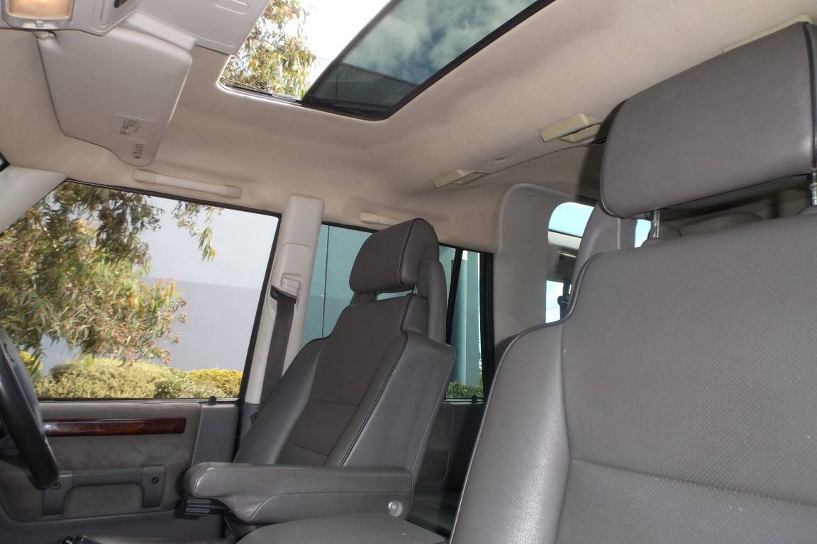 2000 LAND ROVER DISCOVERY ES V8 (4x4)