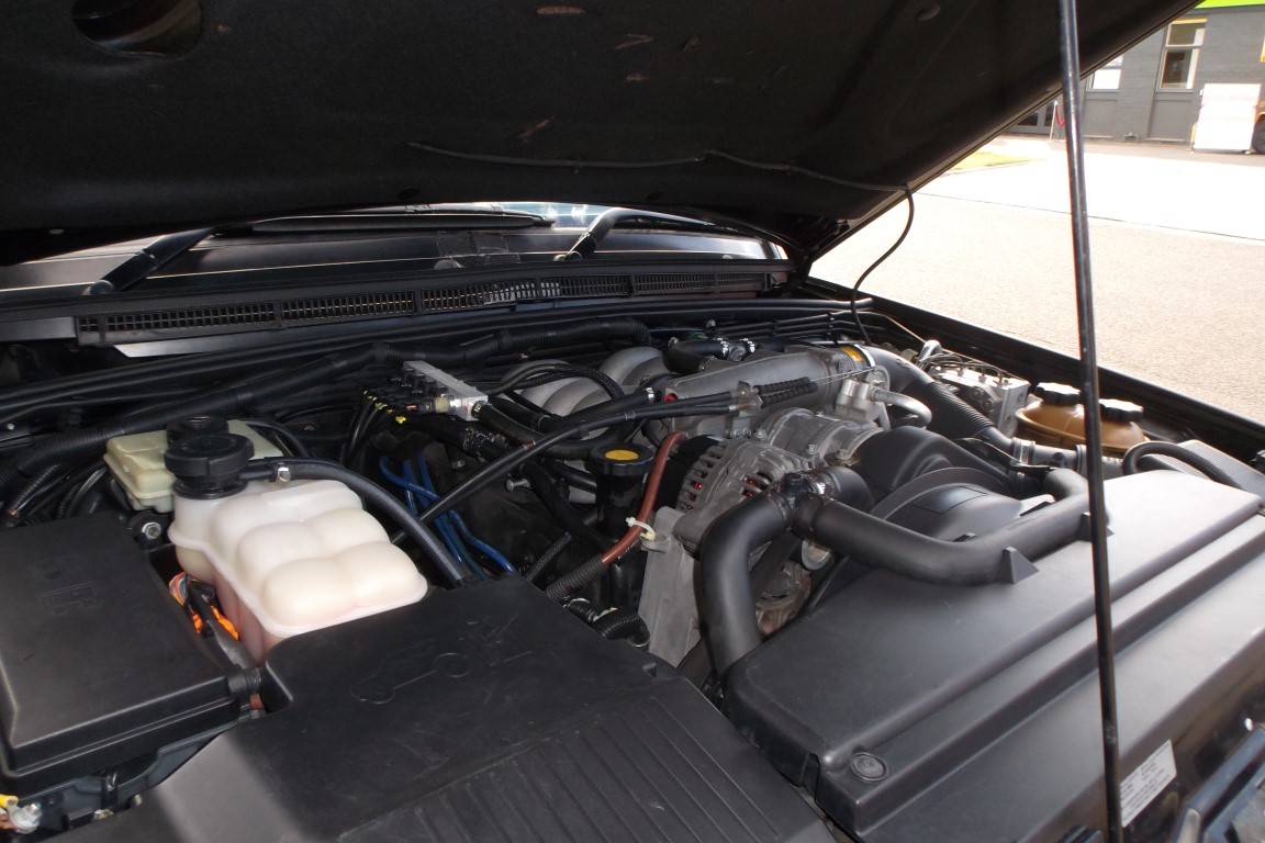 2000 LAND ROVER DISCOVERY ES V8 (4x4)