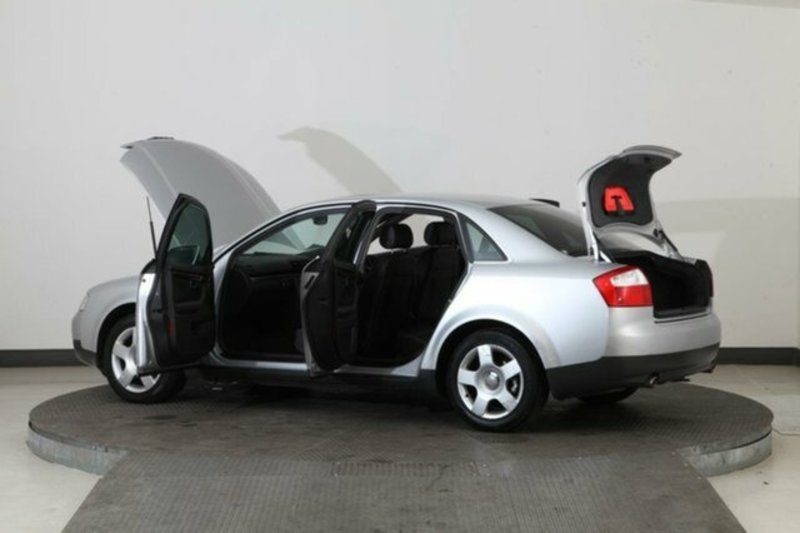 2004 AUDI A4 2.4 B6