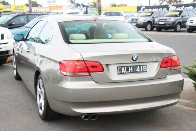 2008 BMW 3 23i E92