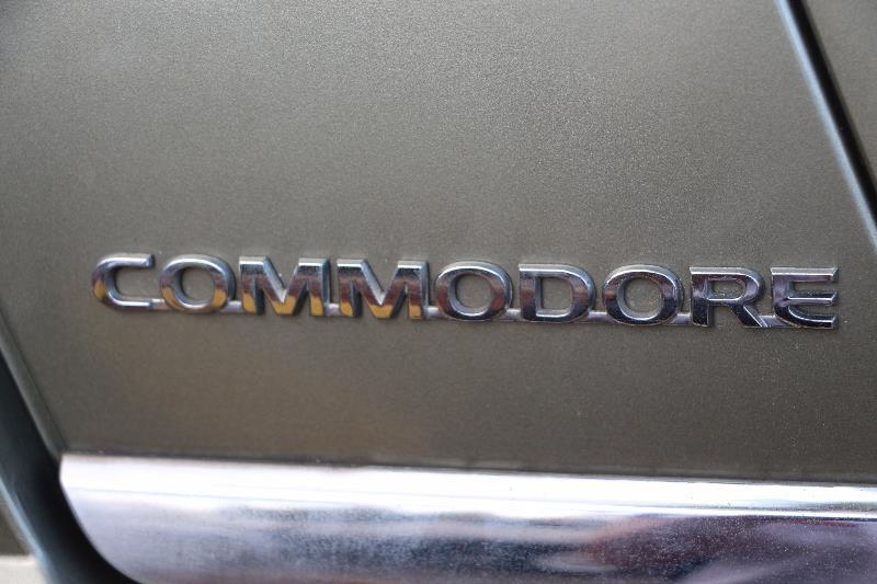2003 HOLDEN COMMODORE EXECUTIVE VY