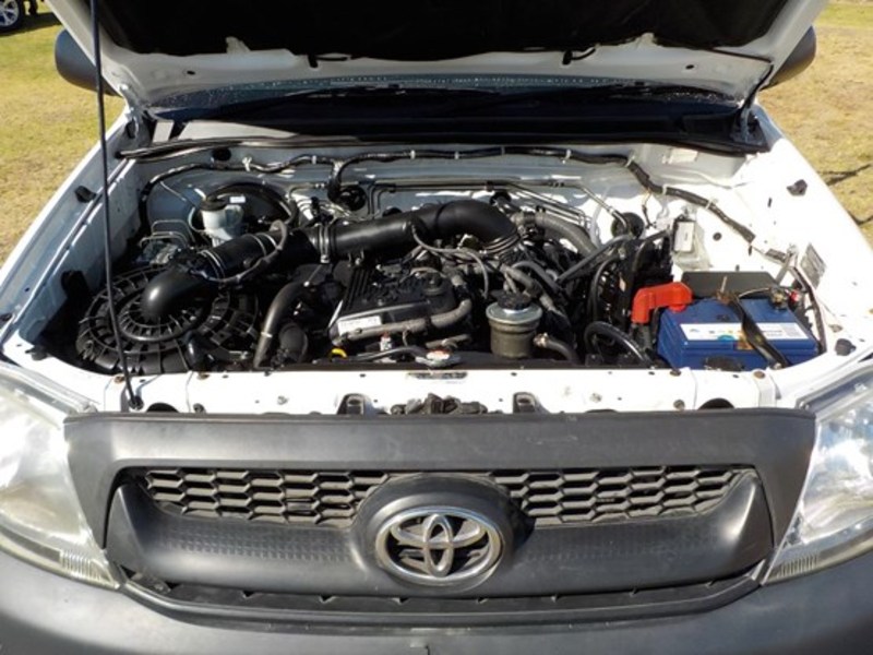 2006 TOYOTA HILUX WORKMATE TGN16R