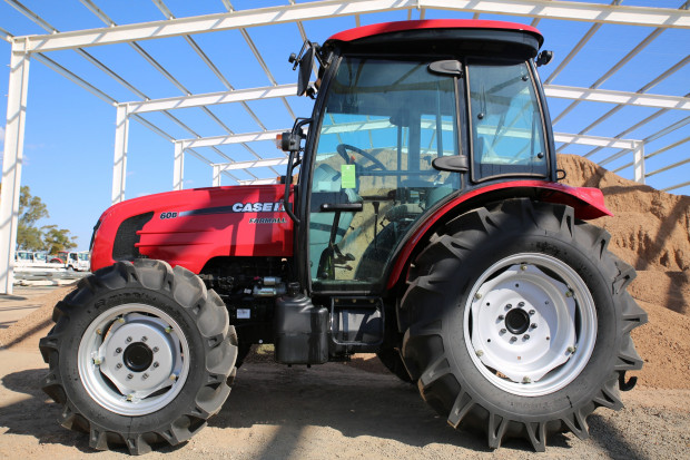 2019 CASE IH FARMALL 60B TRACTOR