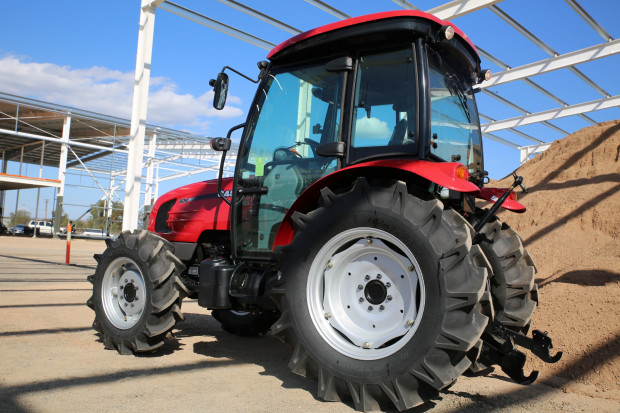 2019 CASE IH FARMALL 60B TRACTOR