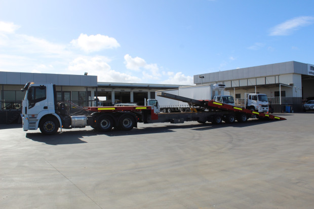 2021 IVECO STRALIS ATI-460 PRIME MOVER AND TILT SLIDER TRAILER