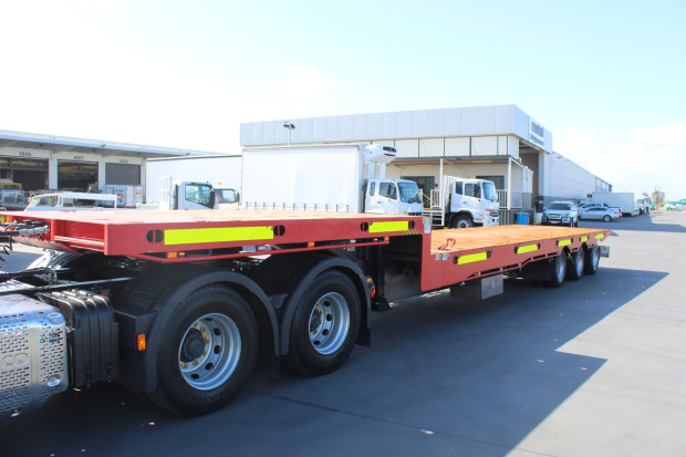 2021 IVECO STRALIS ATI-460 PRIME MOVER AND TILT SLIDER TRAILER