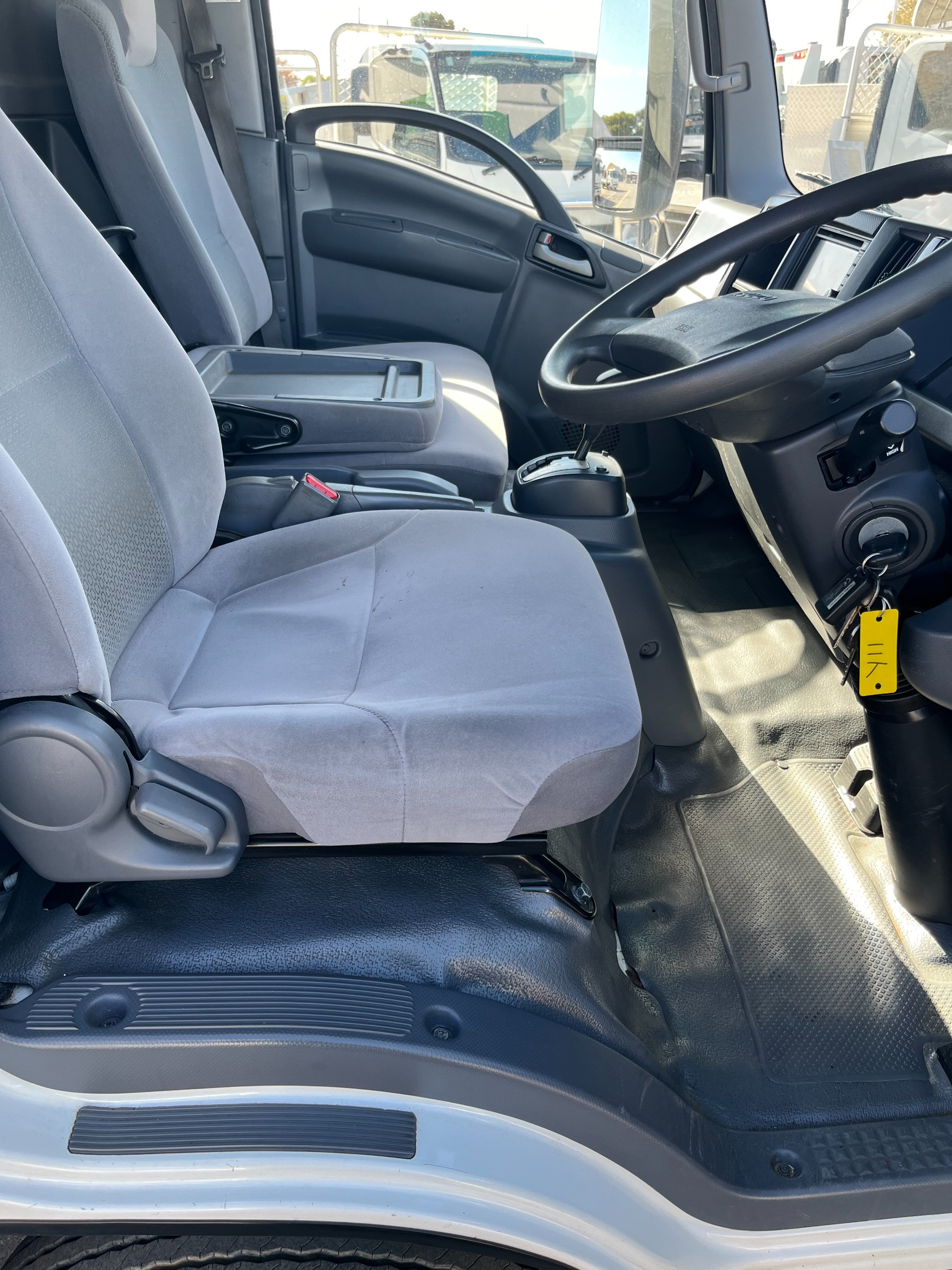 2017 ISUZU NNR 45 150 MWB AMT PANTECH