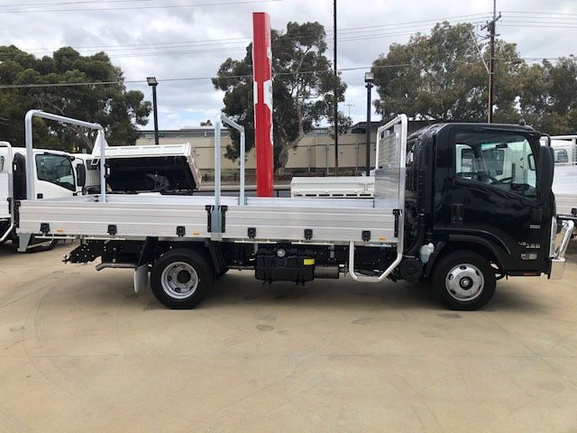2019 ISUZU NPR 45/55-155 TRADEPACK TRUCK AMT TRAY