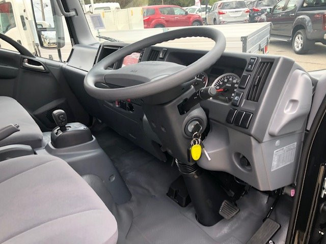2019 ISUZU NPR 45/55-155 TRADEPACK TRUCK AMT TRAY