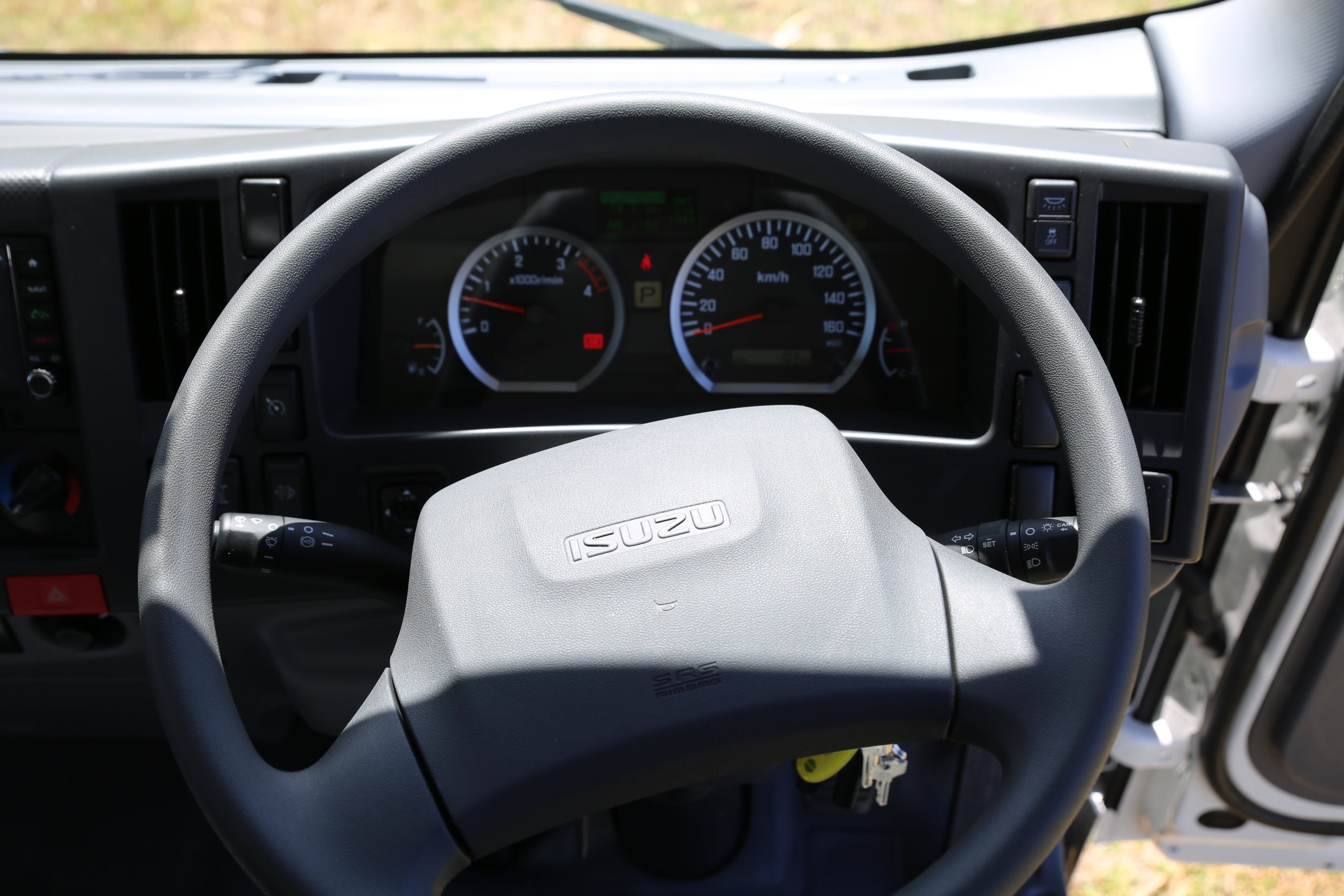 2019 ISUZU NLR 45-150 AMT SWB PANTECH TRUCK