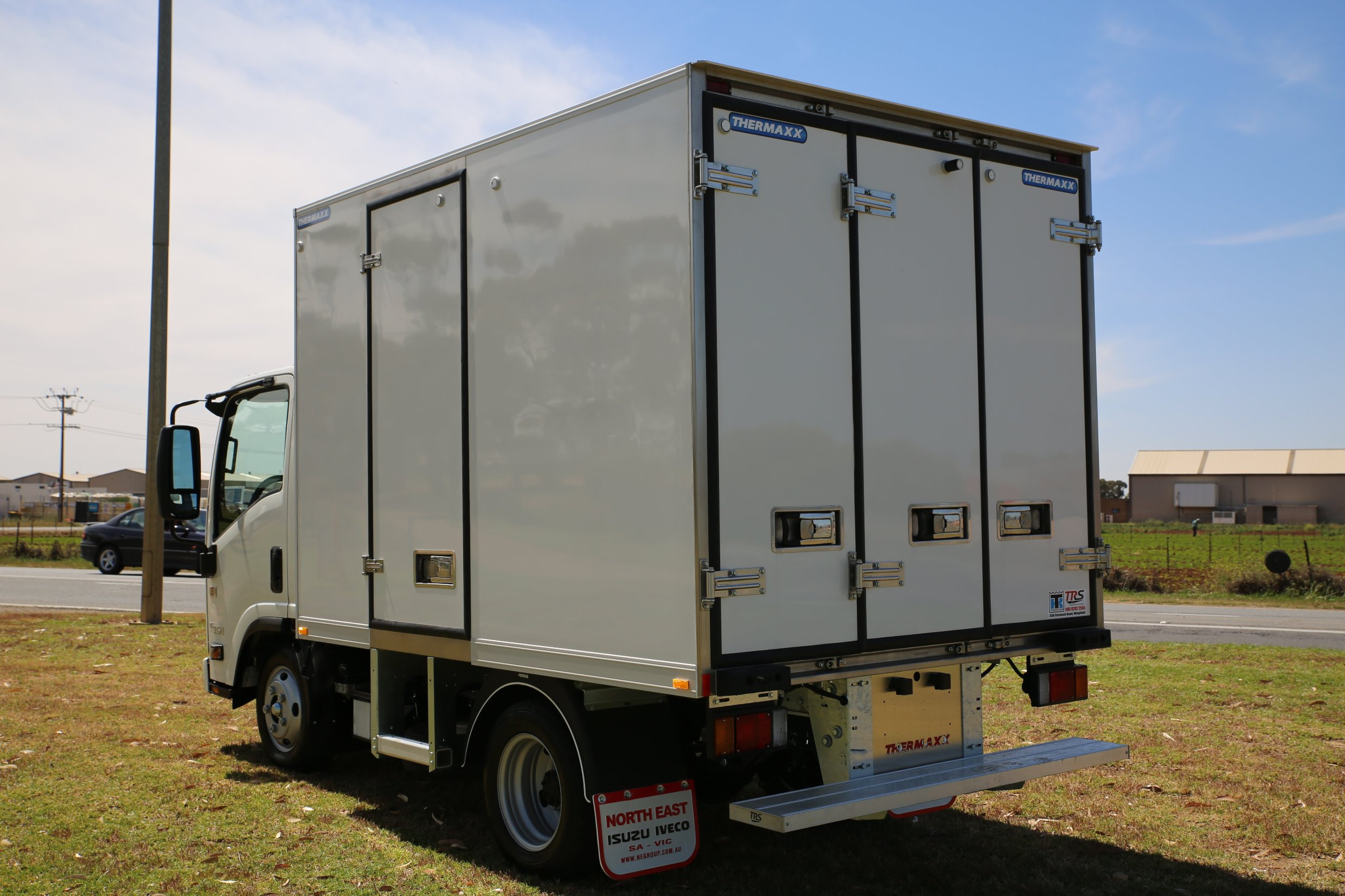 2019 ISUZU NLR 45-150 AMT SWB PANTECH TRUCK