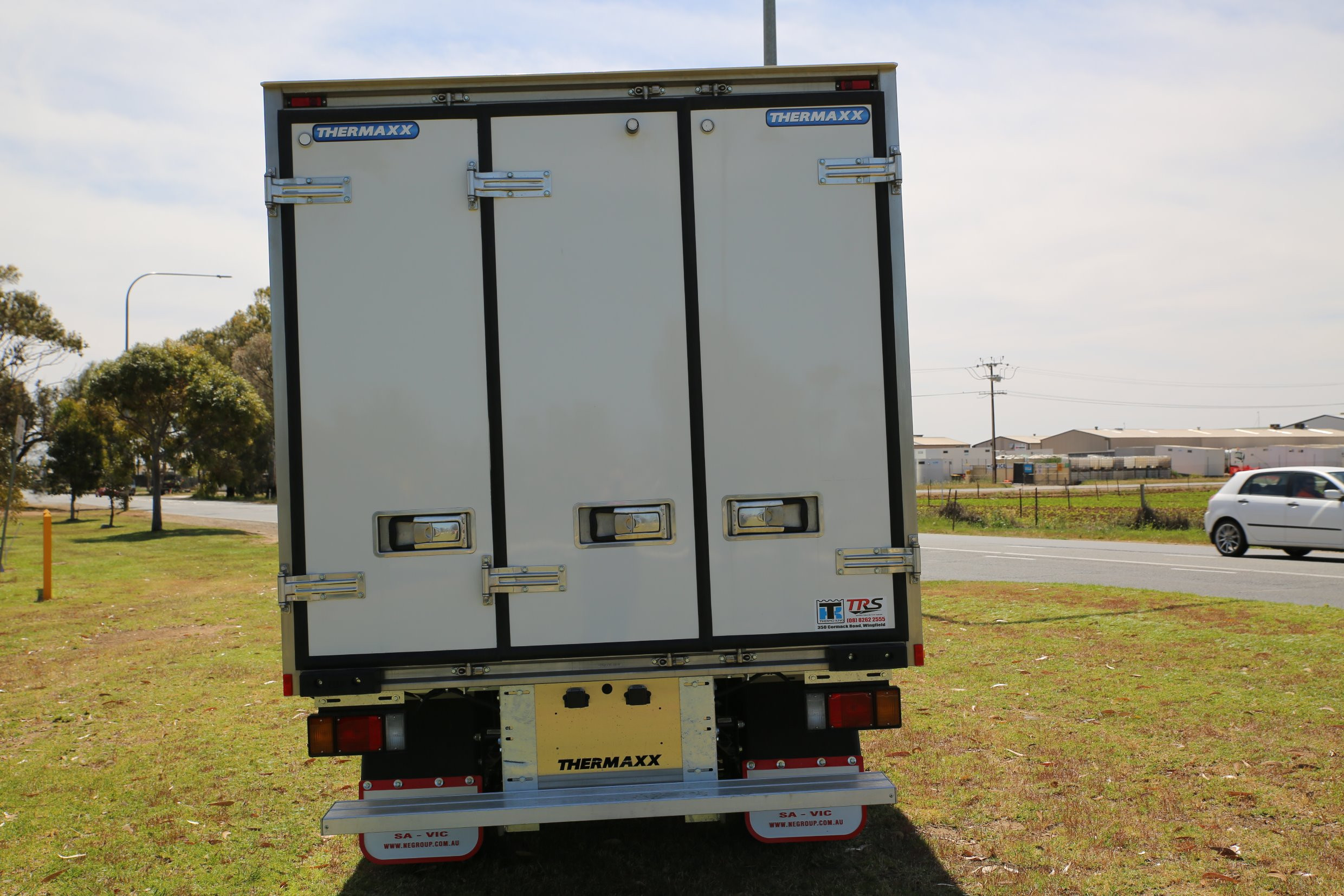 2019 ISUZU NLR 45-150 AMT SWB PANTECH TRUCK
