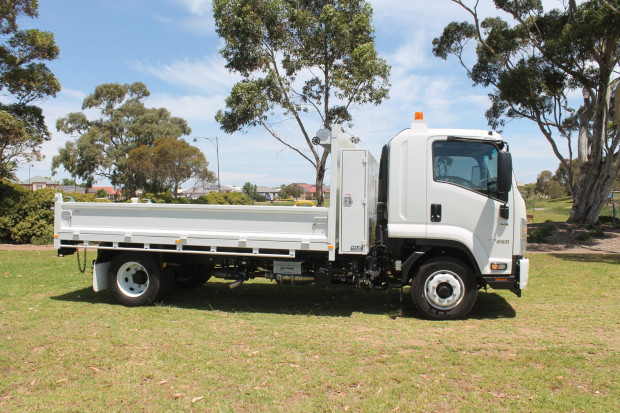 2020 ISUZU FSR 140-260 AUTO CUSTOM 7T TIPPER TRUCK