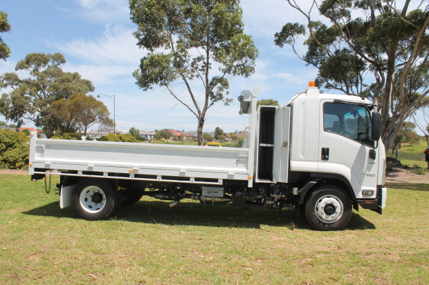 2020 ISUZU FSR 140-260 AUTO CUSTOM 7T TIPPER TRUCK