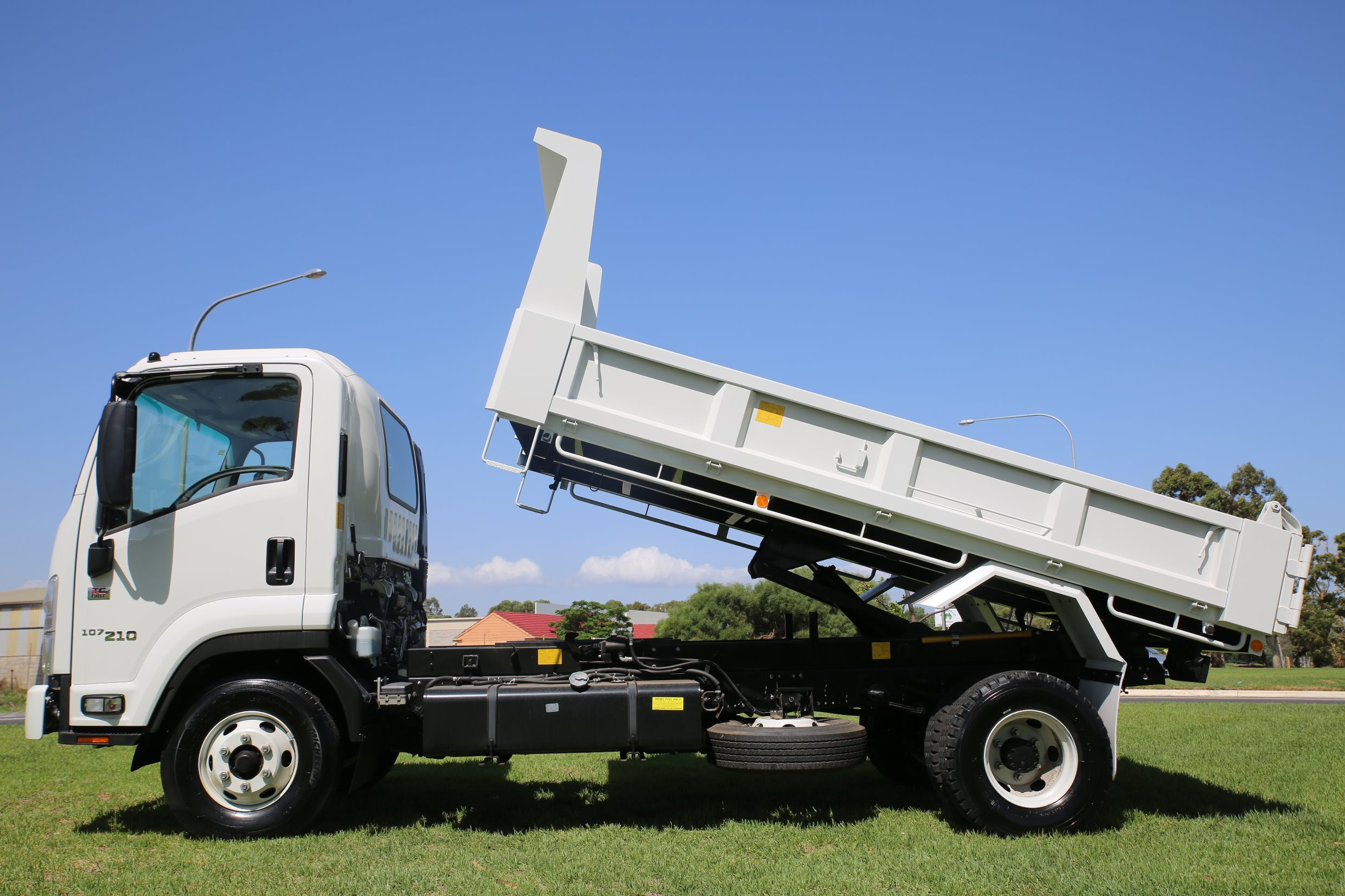 2019 ISUZU FRR 107-210 AMT FACTORY TIPPER TRUCK