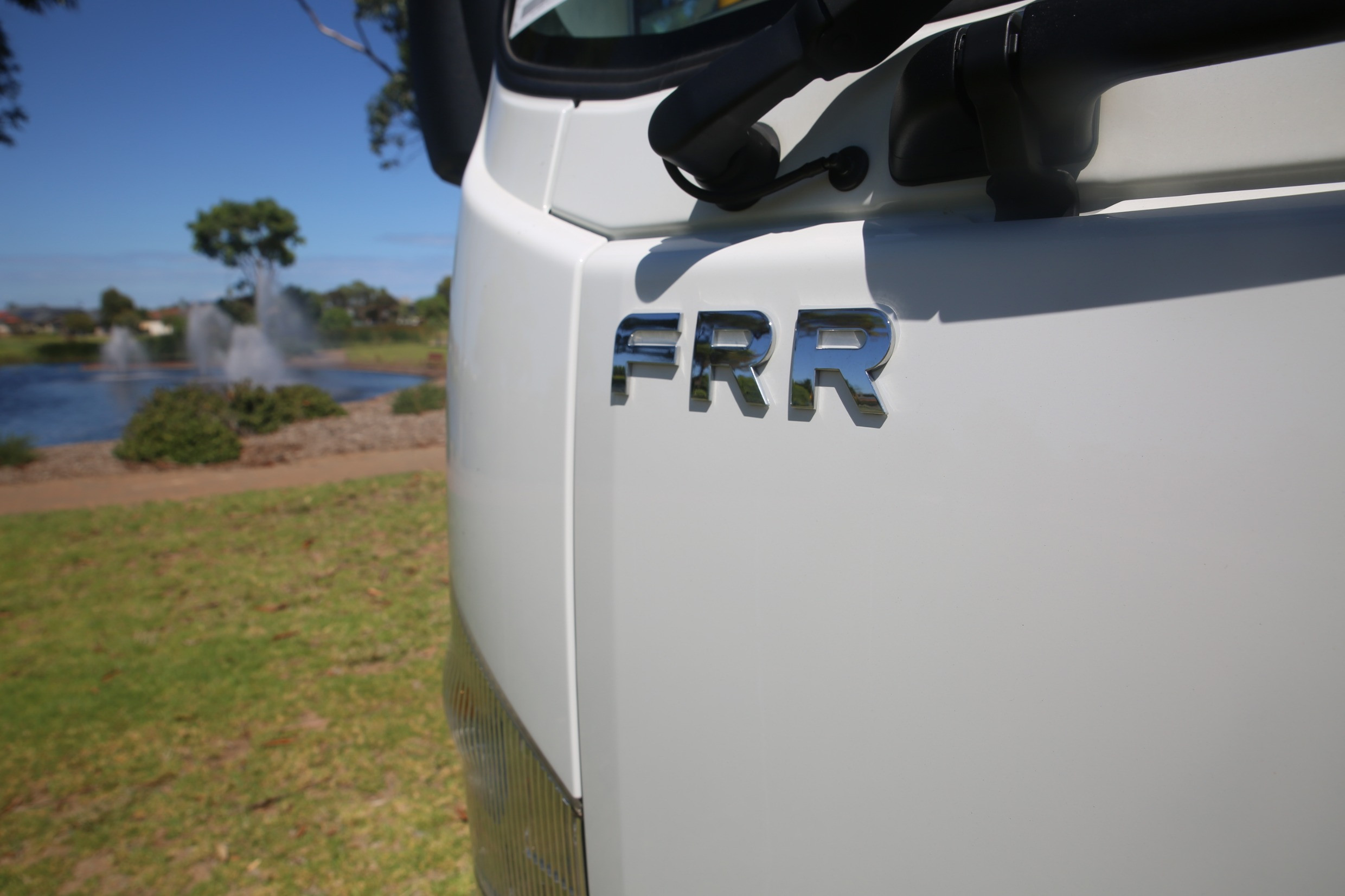 2021 ISUZU FRR 107-210 10 PALLET FREIGHTPACK URBAN AMT CURTAINSIDER