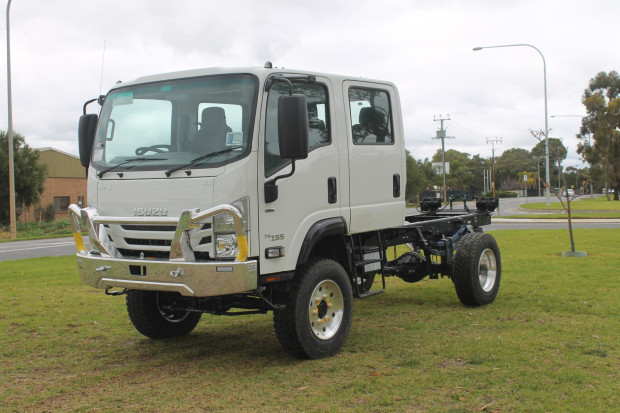 2021 ISUZU NPS 75/45-155 4X4 AMT CREW CAB CHASSIS
