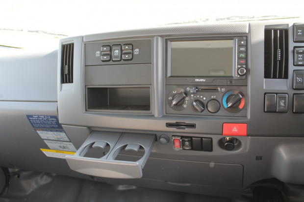 2021 ISUZU NPS 75/45-155 4X4 AMT CREW CAB CHASSIS 