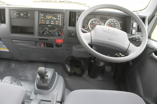 2021 ISUZU NPS 75/45-155 4X4 AMT CREW CAB CHASSIS 