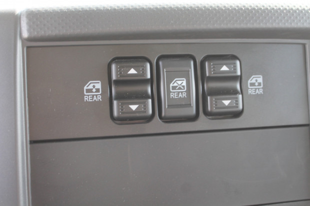 2021 ISUZU NPS 75/45-155 4X4 AMT CREW CAB CHASSIS 