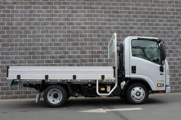 2021 ISUZU NLR 45-150 TRAYPACK - COMING JANUARY! AMT TRAY