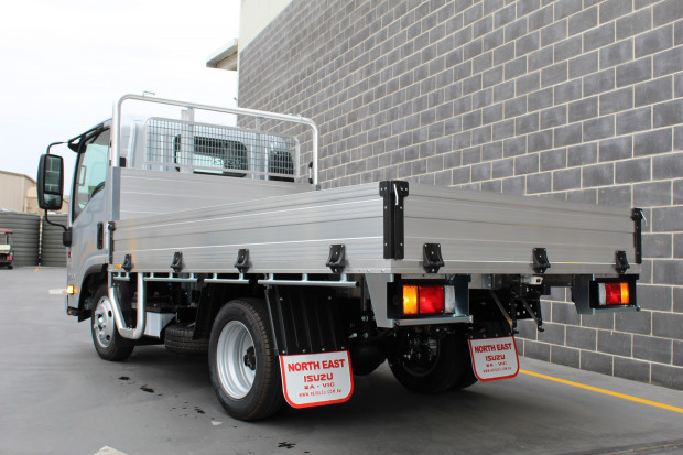 2021 ISUZU NLR 45-150 TRAYPACK - COMING JANUARY! AMT TRAY