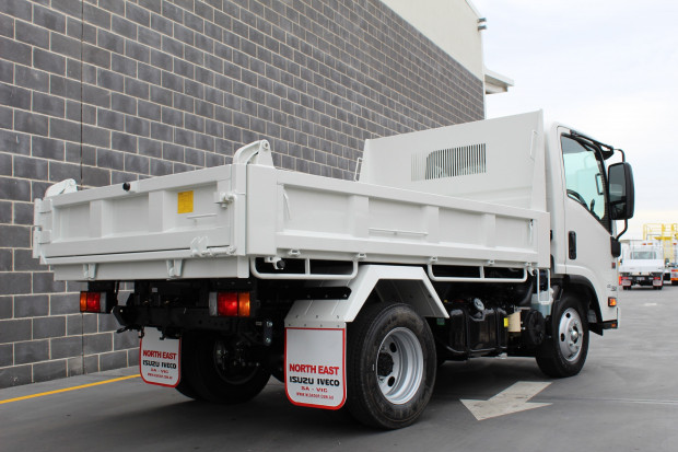 2022 ISUZU NMR 60/45-150 AMT TRI-TIPPER TRUCK NMR 60/45-150 AMT TIPPER