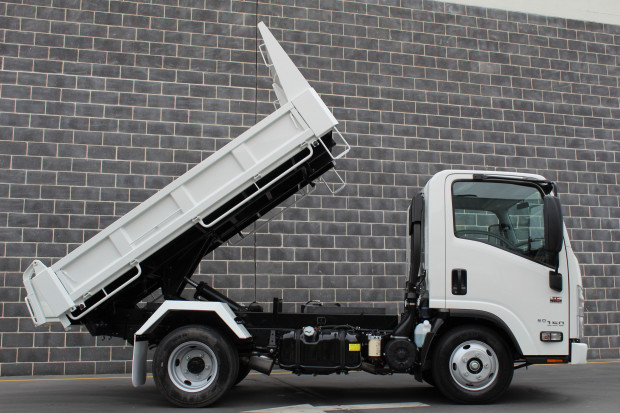 2022 ISUZU NMR 60/45-150 AMT TRI-TIPPER TRUCK NMR 60/45-150 AMT TIPPER