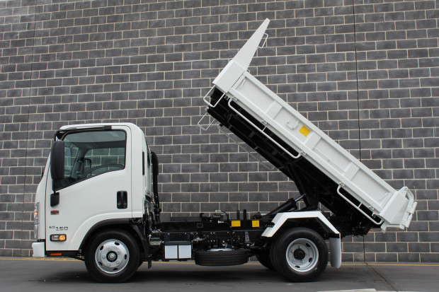2022 ISUZU NMR 60/45-150 AMT TRI-TIPPER TRUCK NMR 60/45-150 AMT TIPPER