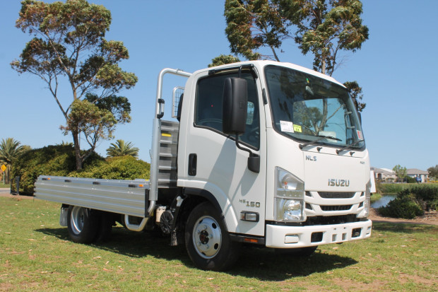 2021 ISUZU NLS 45-150 AWD TRAYPACK MANUAL TRAY