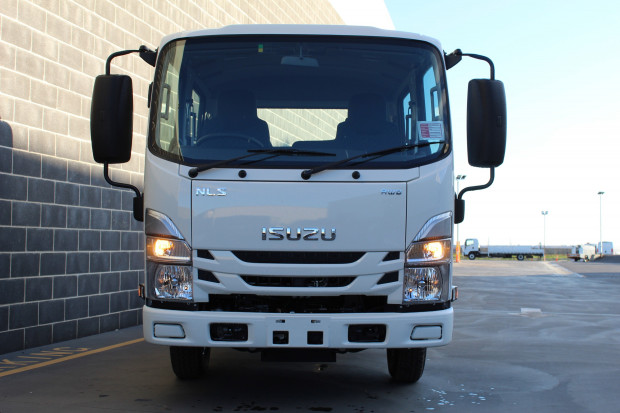 2022 ISUZU NLS 45-150 MANUAL CAB CHASSIS